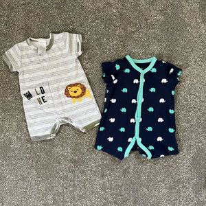 ⭐️3/$15 Bundle of baby shortall romper 0-3 months 3 months elephant lion summer